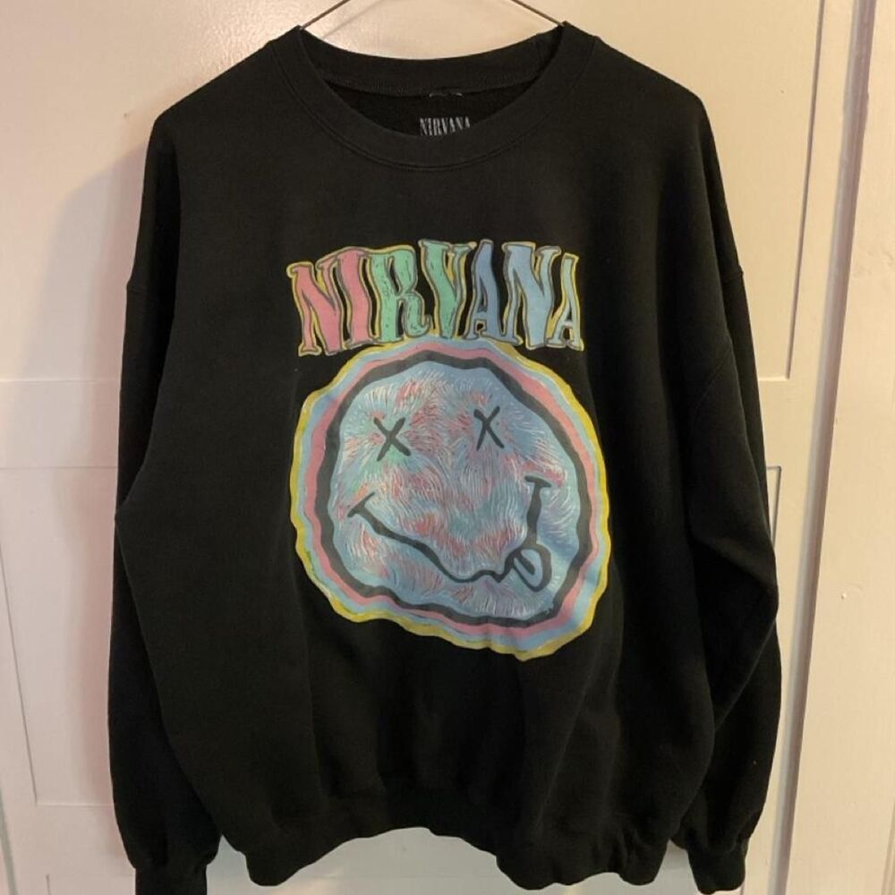 Nirvana black crewneck sweatshirt Size L #nirvana #bandtee #rock